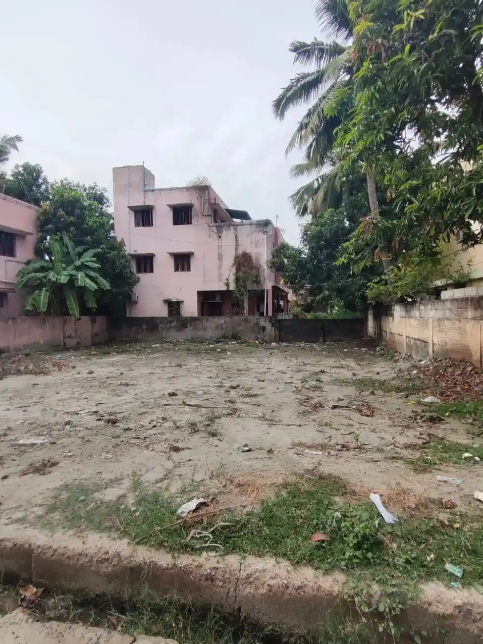 Regiland / Bala Plot Perungalathur